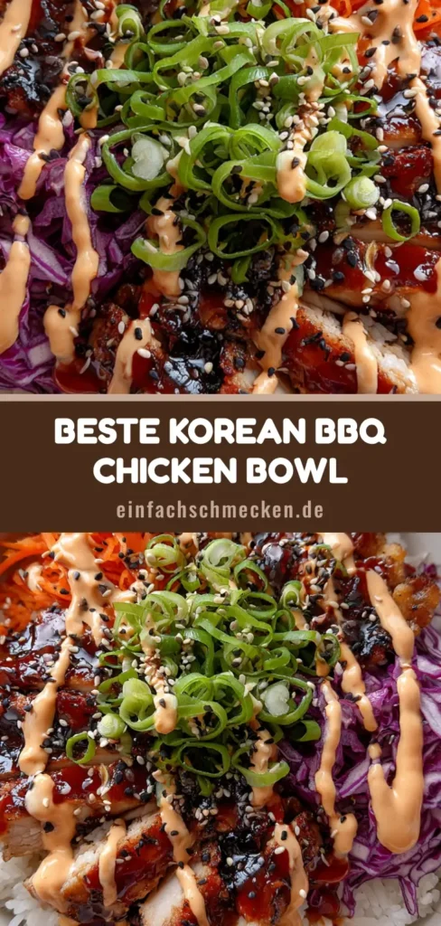 Nahaufnahme einer Korean BBQ Chicken Bowl mit glänzendem Hähnchen, Rotkohl, Karotten und cremiger Sauce.